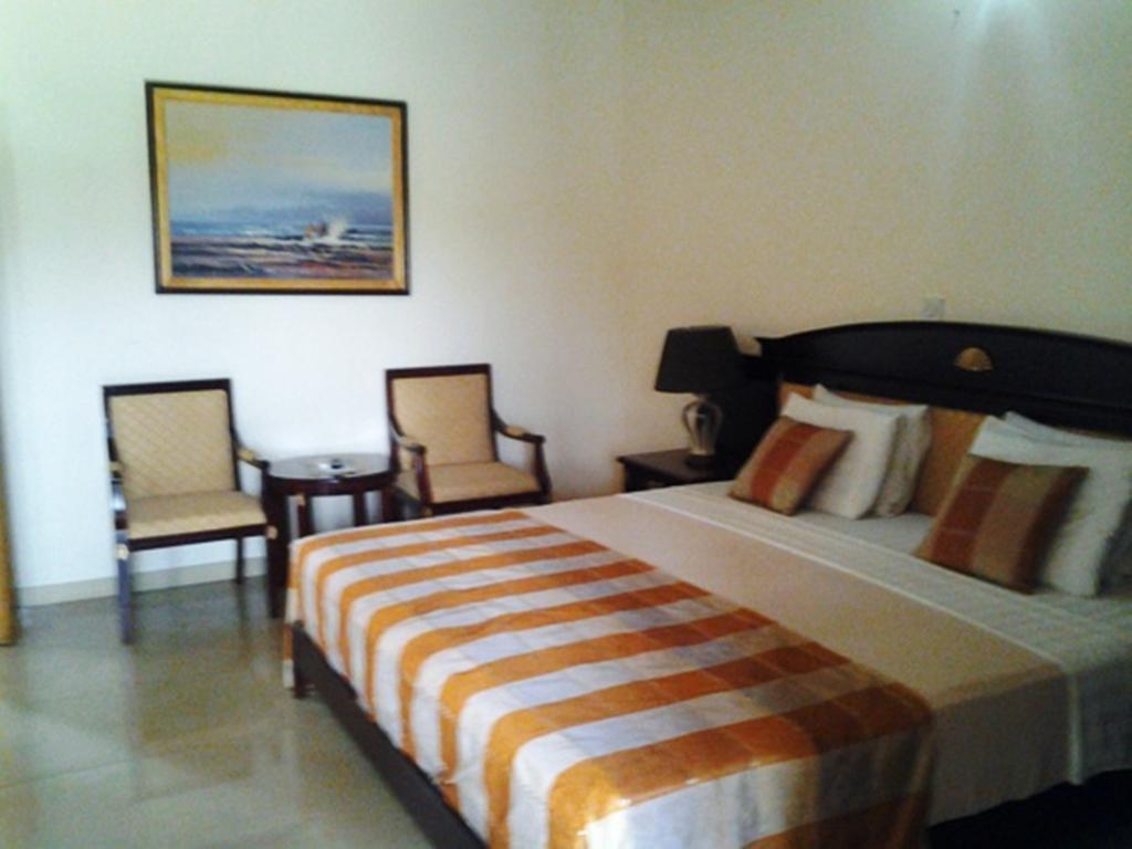Hotel Georgia Акра Екстериор снимка